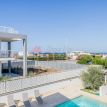 FREGENE – PRESTIGIOSA VILLA DI NUOVA COSTRUZIONE CON PISCINA • VISTA MARE • CLASSE A4 RIF. V/100