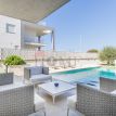FREGENE – PRESTIGIOSA VILLA DI NUOVA COSTRUZIONE CON PISCINA • VISTA MARE • CLASSE A4 RIF. V/100