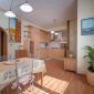FREGENE NORD APPARTAMENTO UNILIVELLO PIANO TERRA CON BALCONE - RIF. V/60 -