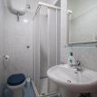 FREGENE NORD APPARTAMENTO UNILIVELLO PIANO TERRA CON BALCONE - RIF. V/60 -