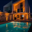 FREGENE – PRESTIGIOSA VILLA DI NUOVA COSTRUZIONE CON PISCINA • VISTA MARE • CLASSE A4 RIF. V/100